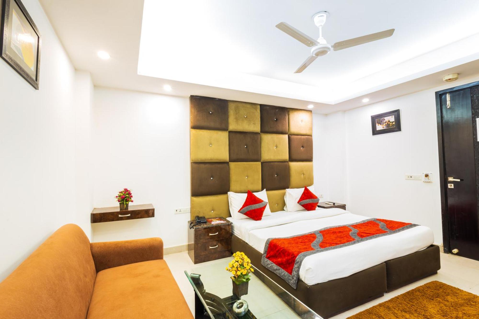 Hotel The Gold Inn - Karol Bagh Delhi Екстер'єр фото